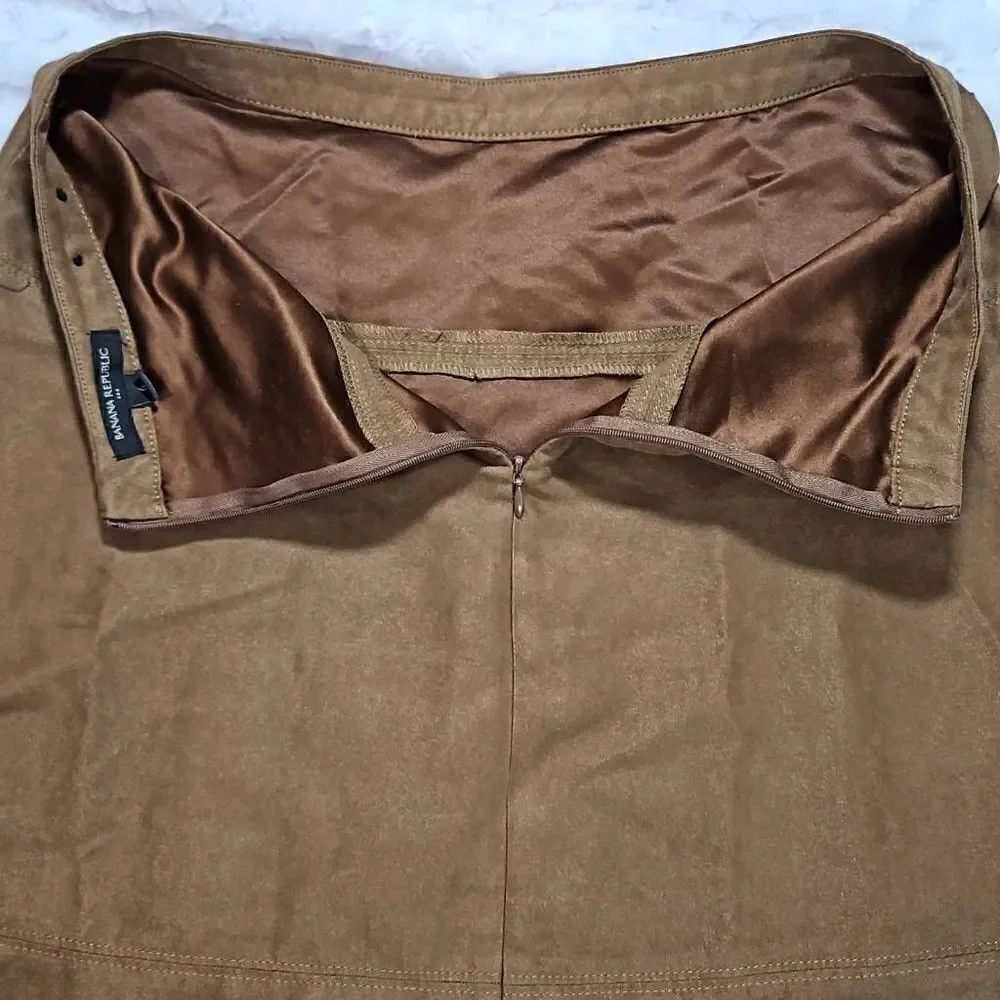 Brown Faux Microfiber Suede Banana Republic Brown Skirt Size 6
